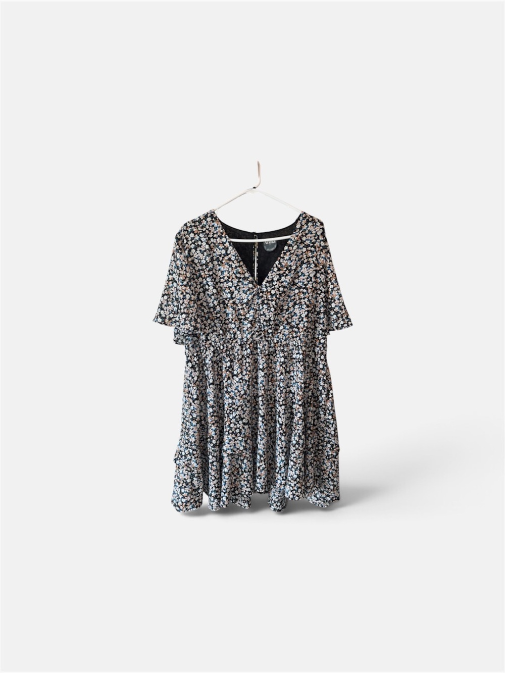 ARULA Black Floral V-Neck Flutter Sleeve Dress